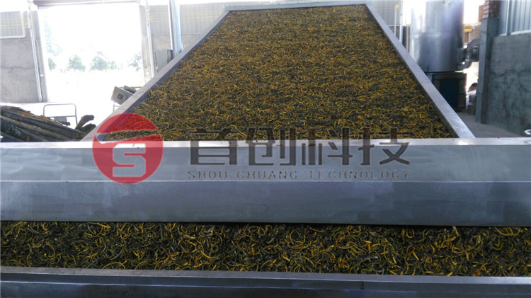 網(wǎng)帶式連翹烘干機.jpg 網(wǎng)帶式連翹烘干機.jpg